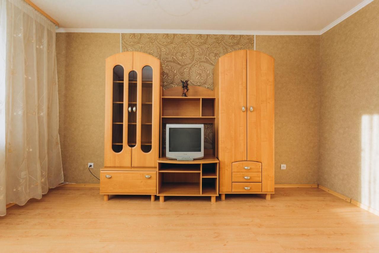 Apartment In The Center Sumy Exterior photo